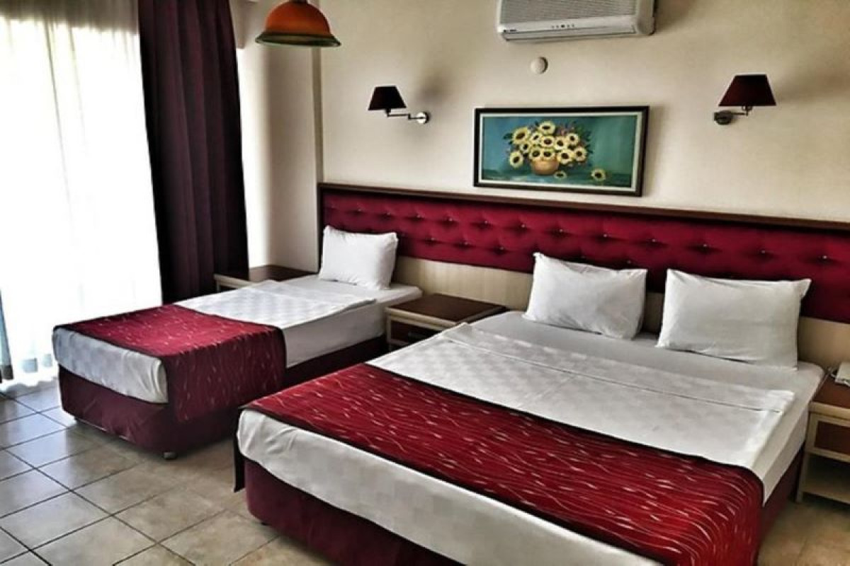 MERIC HOTEL