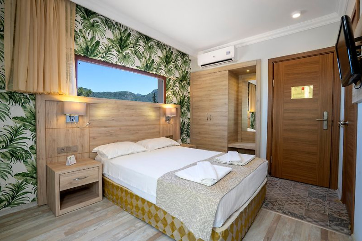 MERIL CLUB HOTEL TURUNC