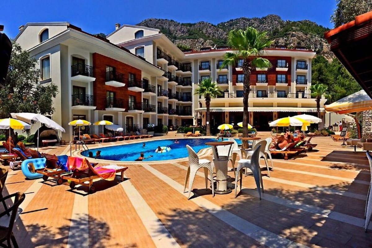 MERIL CLUB HOTEL TURUNC