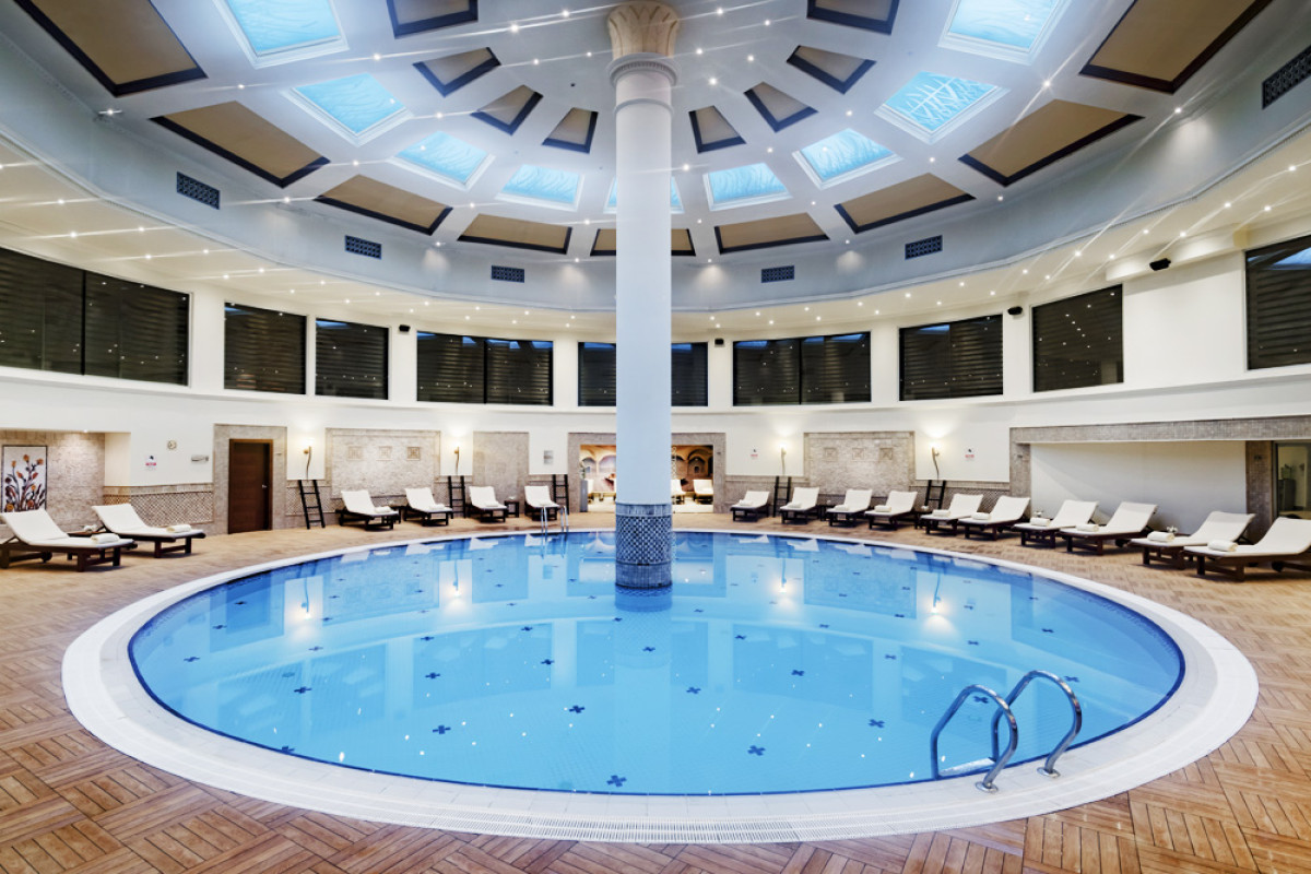 MERIT PARK HOTEL