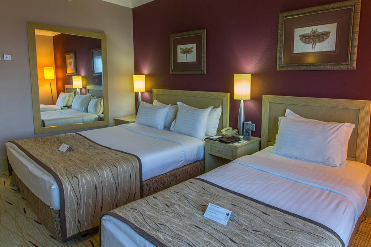 MERIT PARK HOTEL