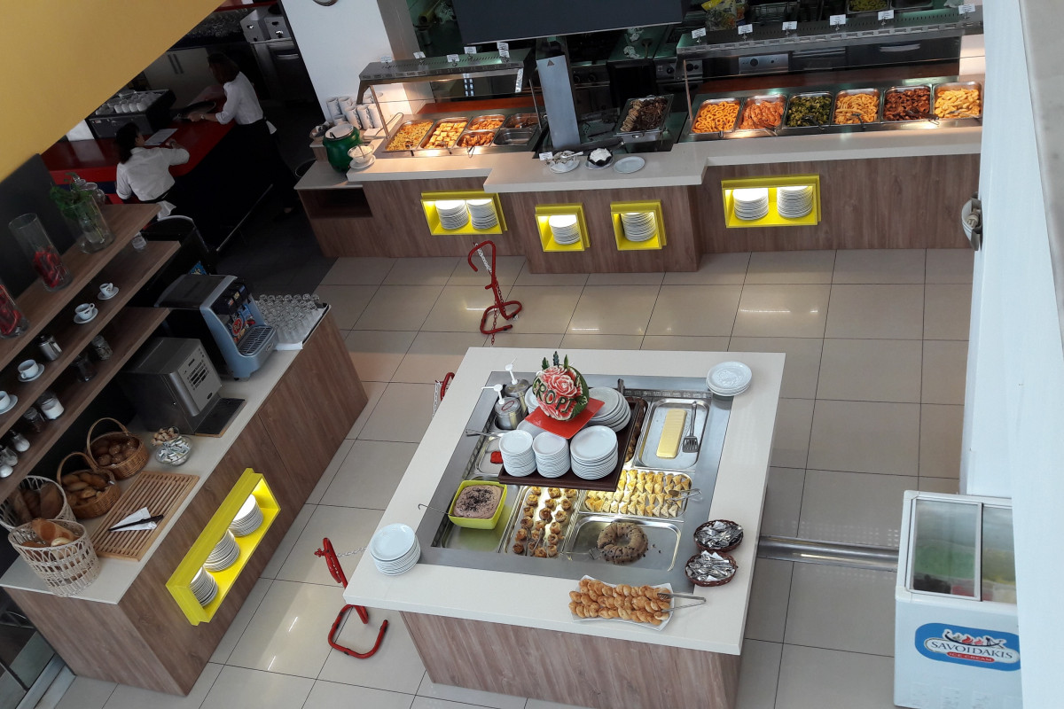 Meropi Hotel & Apartments