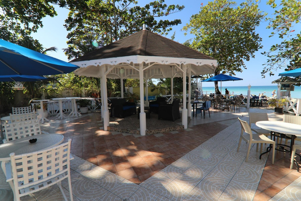 Merril's Beach Resort II
