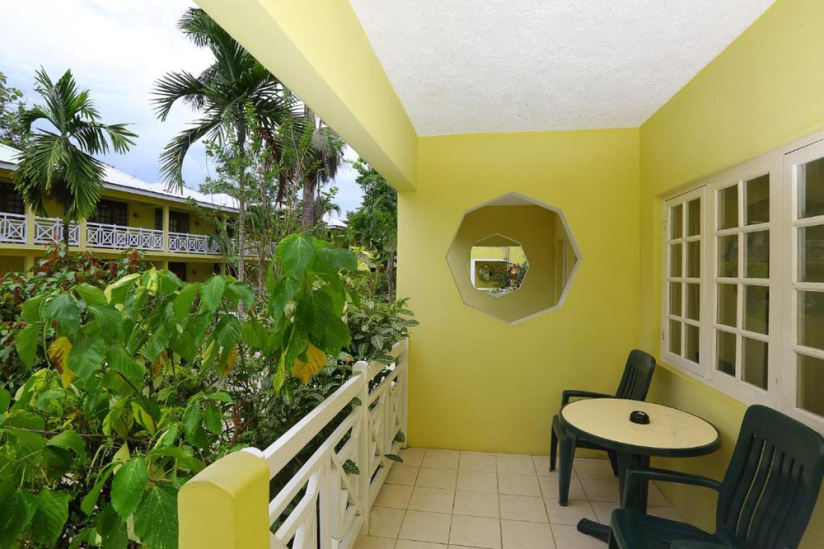 Merril's Beach Resort III