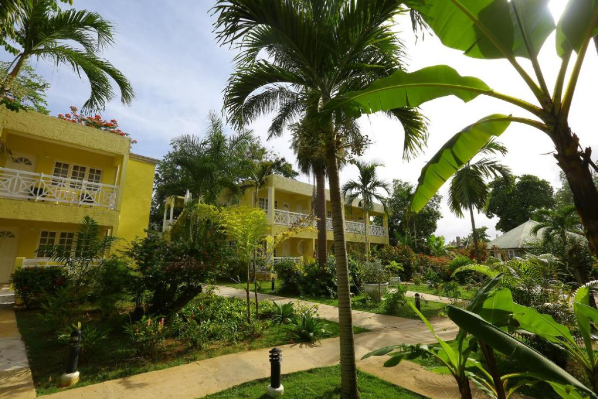 Merril's Beach Resort III