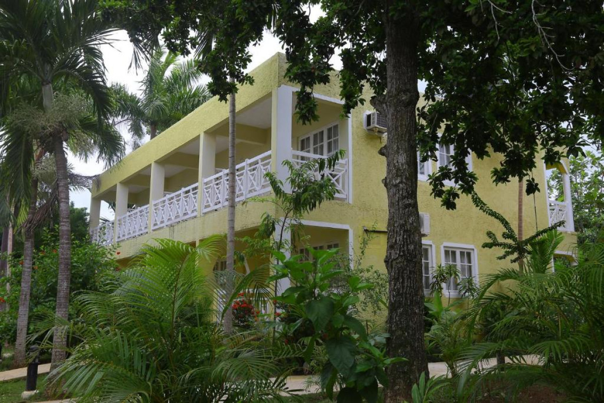 Merril's Beach Resort III