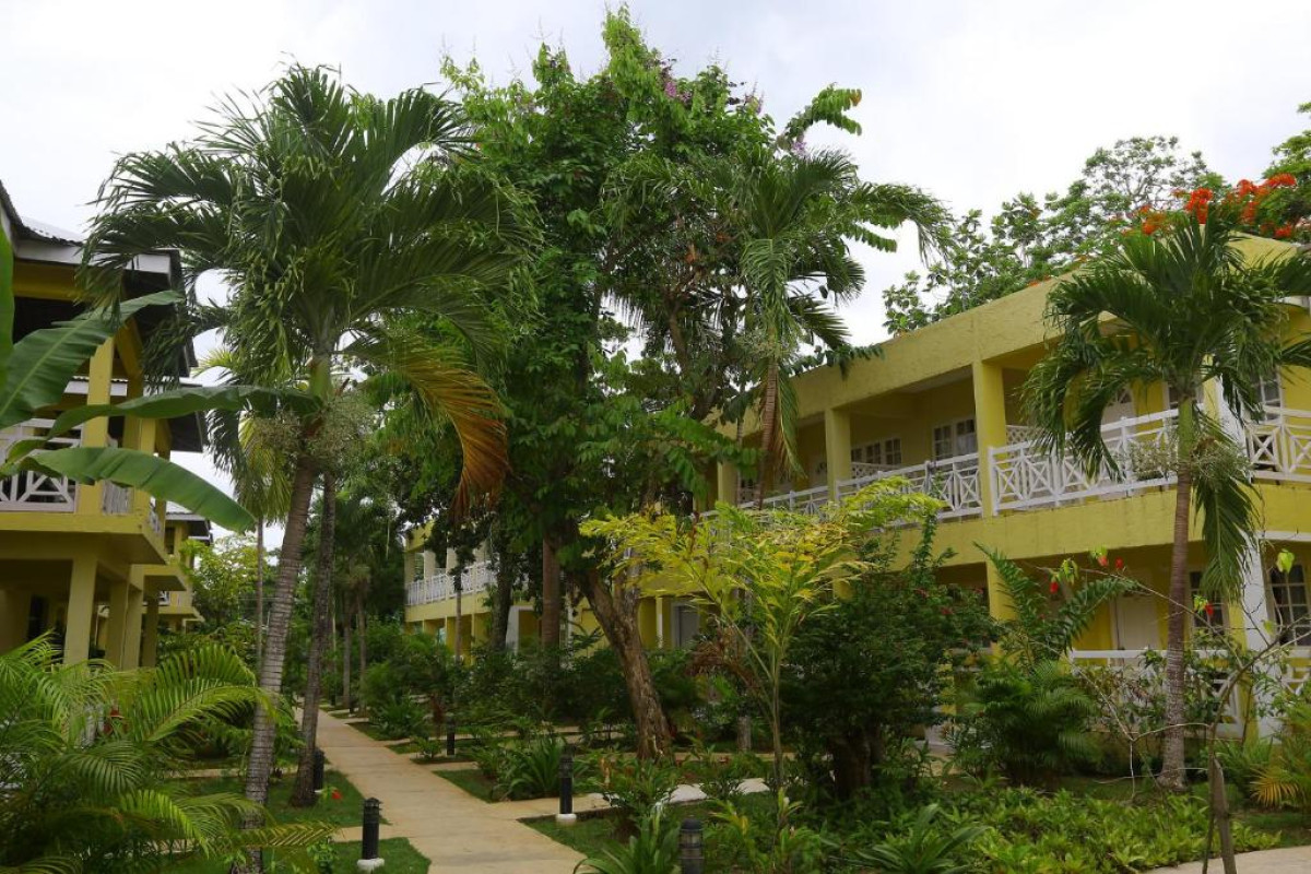 Merril's Beach Resort III