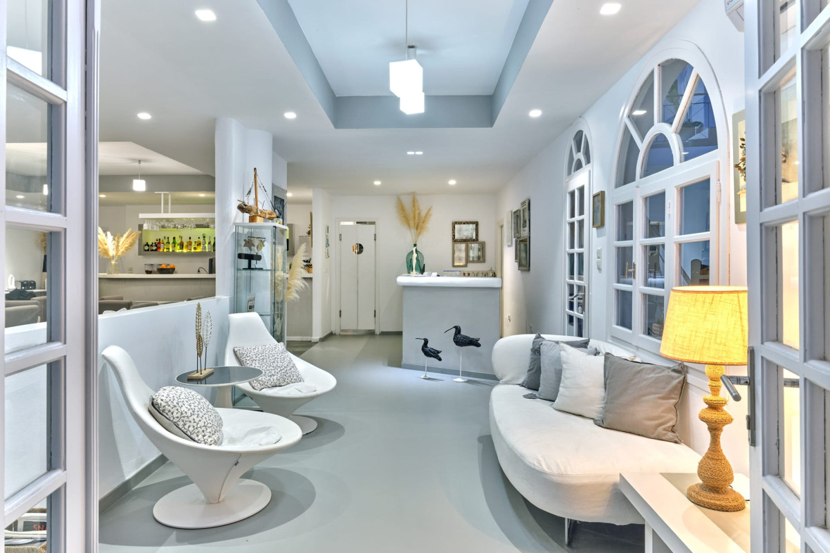 Mersina Exclusive Paros