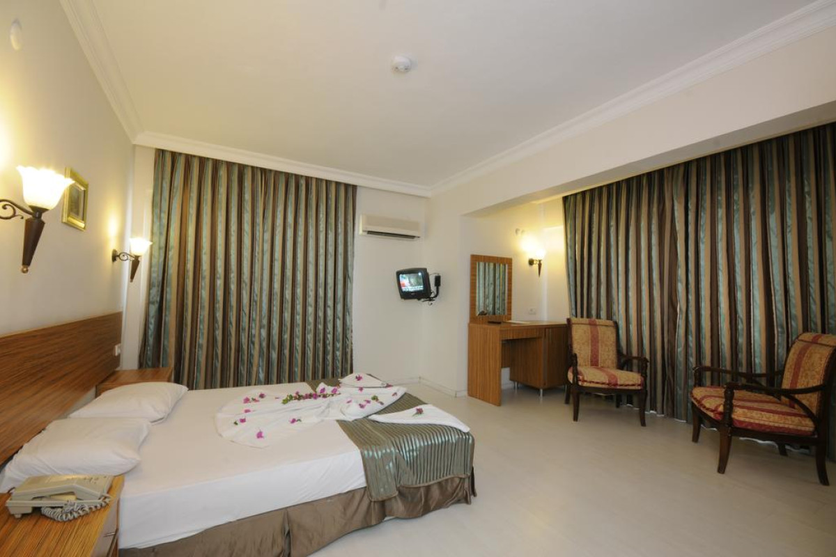 MERT SEASIDE HOTEL