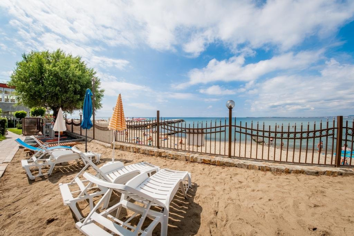MESSAMBRIA FORT BEACH APARTHOTEL