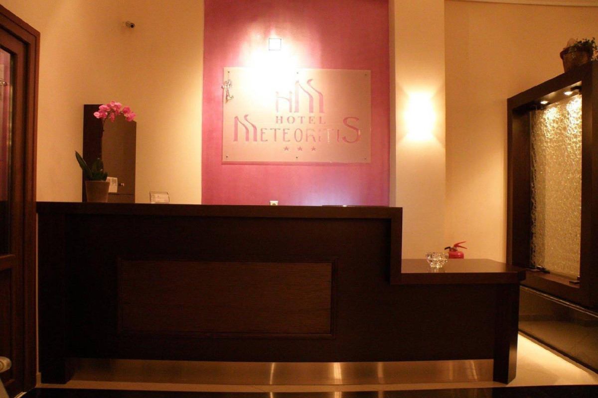 Meteoritis Hotel