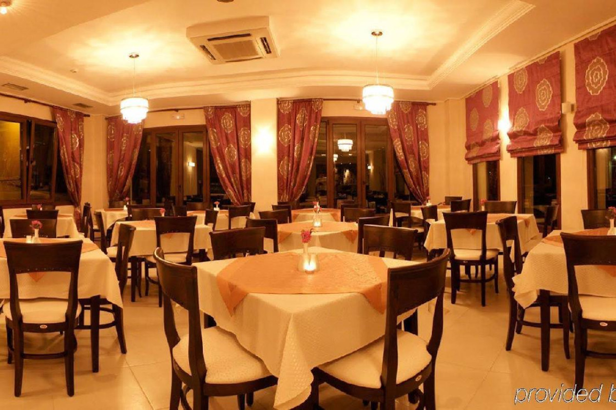 Meteoritis Hotel