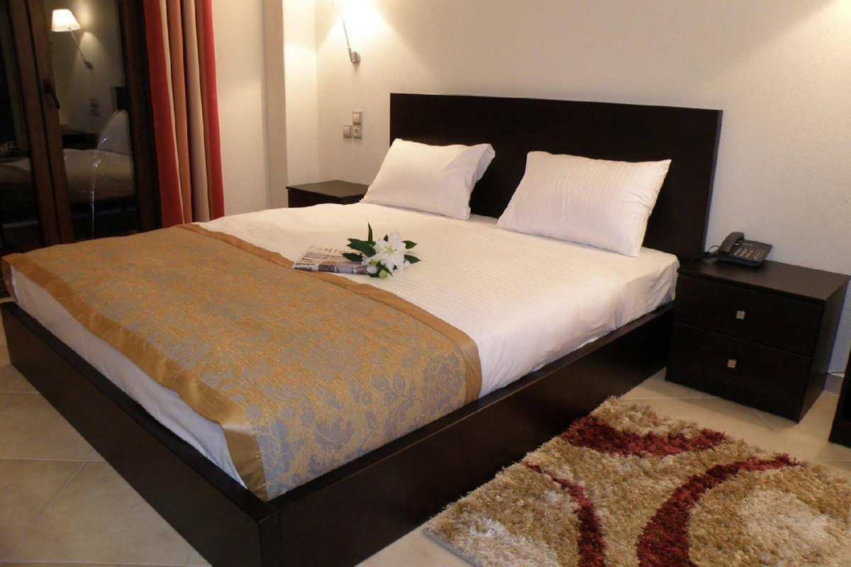 Meteoritis Hotel