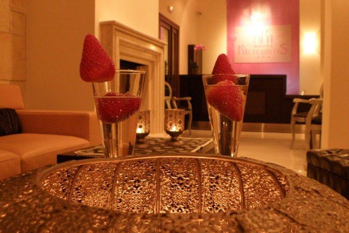 Meteoritis Hotel