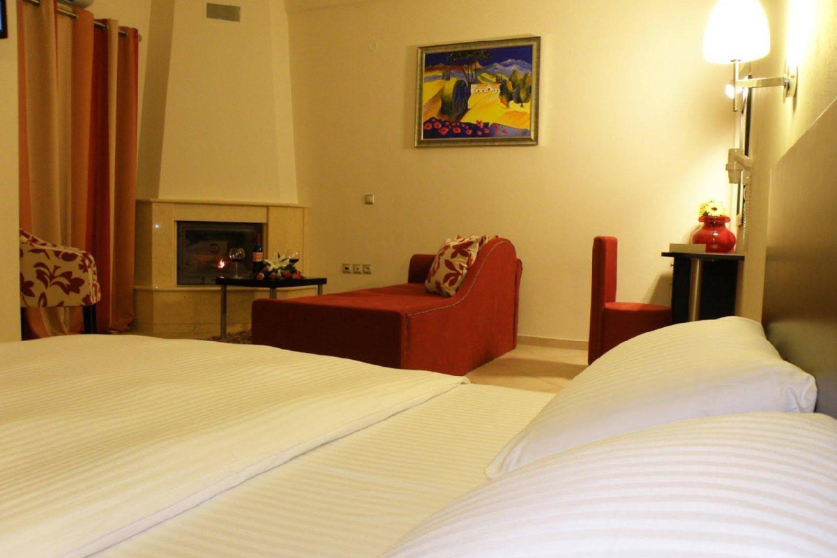 Meteoritis Hotel