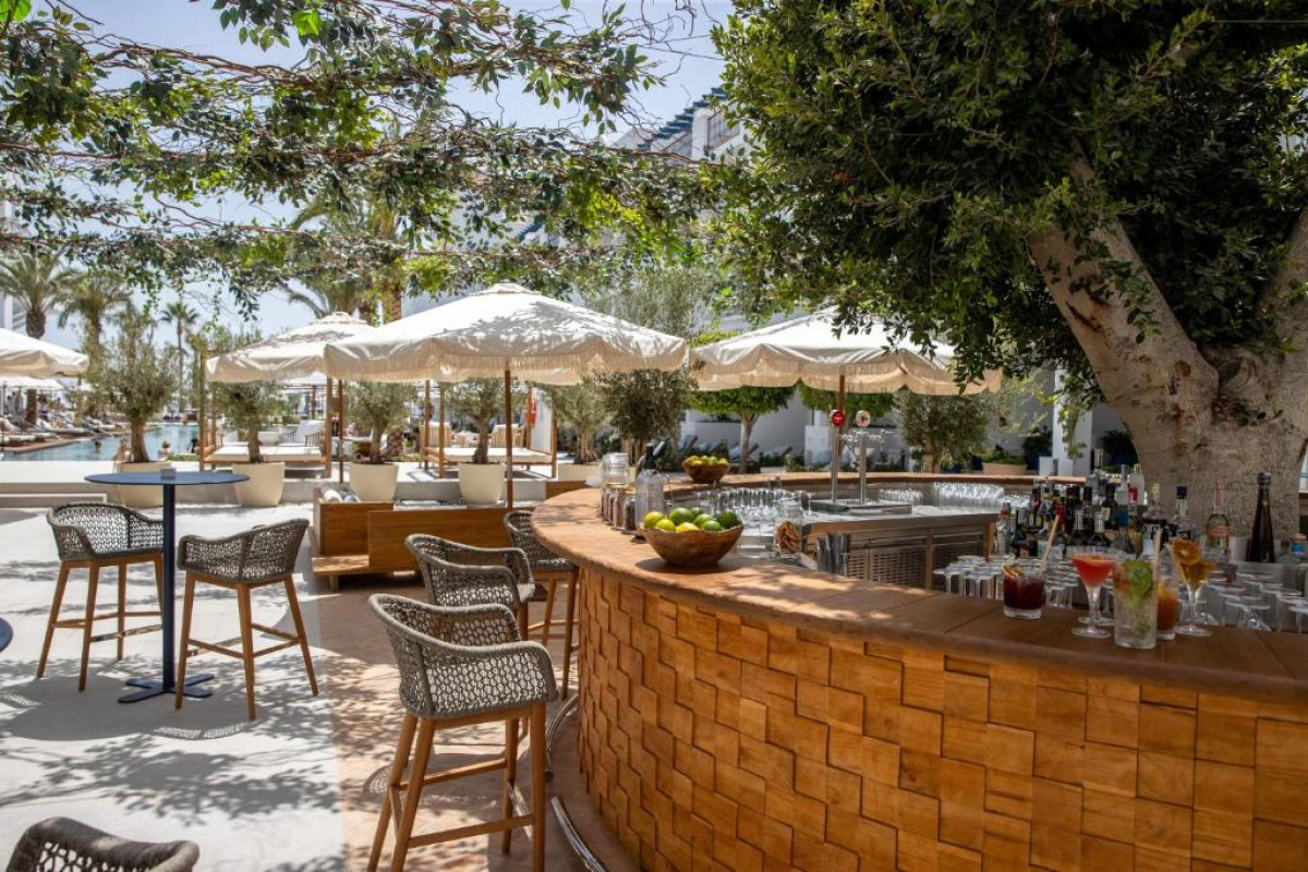 METT Marbella Estepona Resort