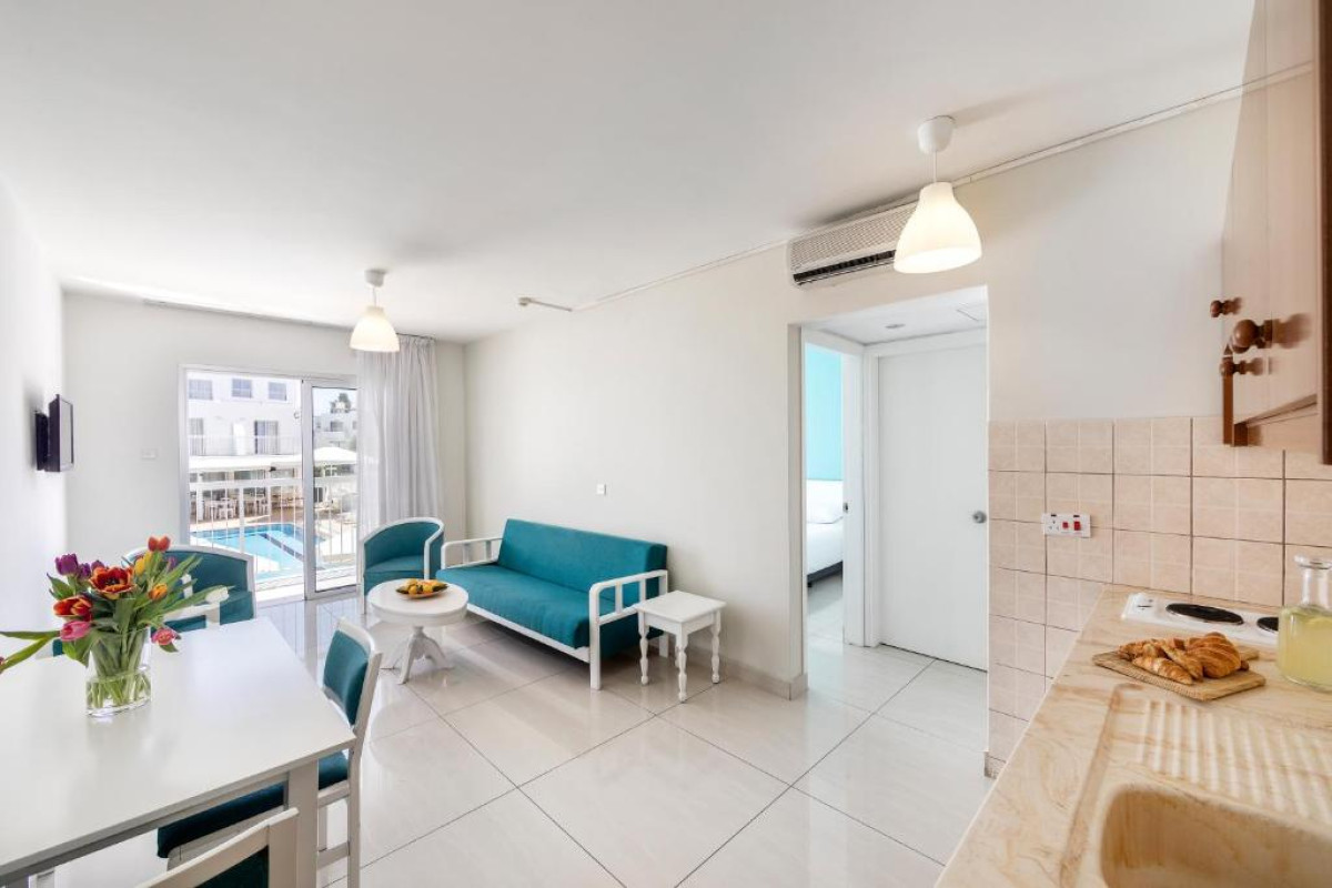 MIA HOTEL APARTMENT