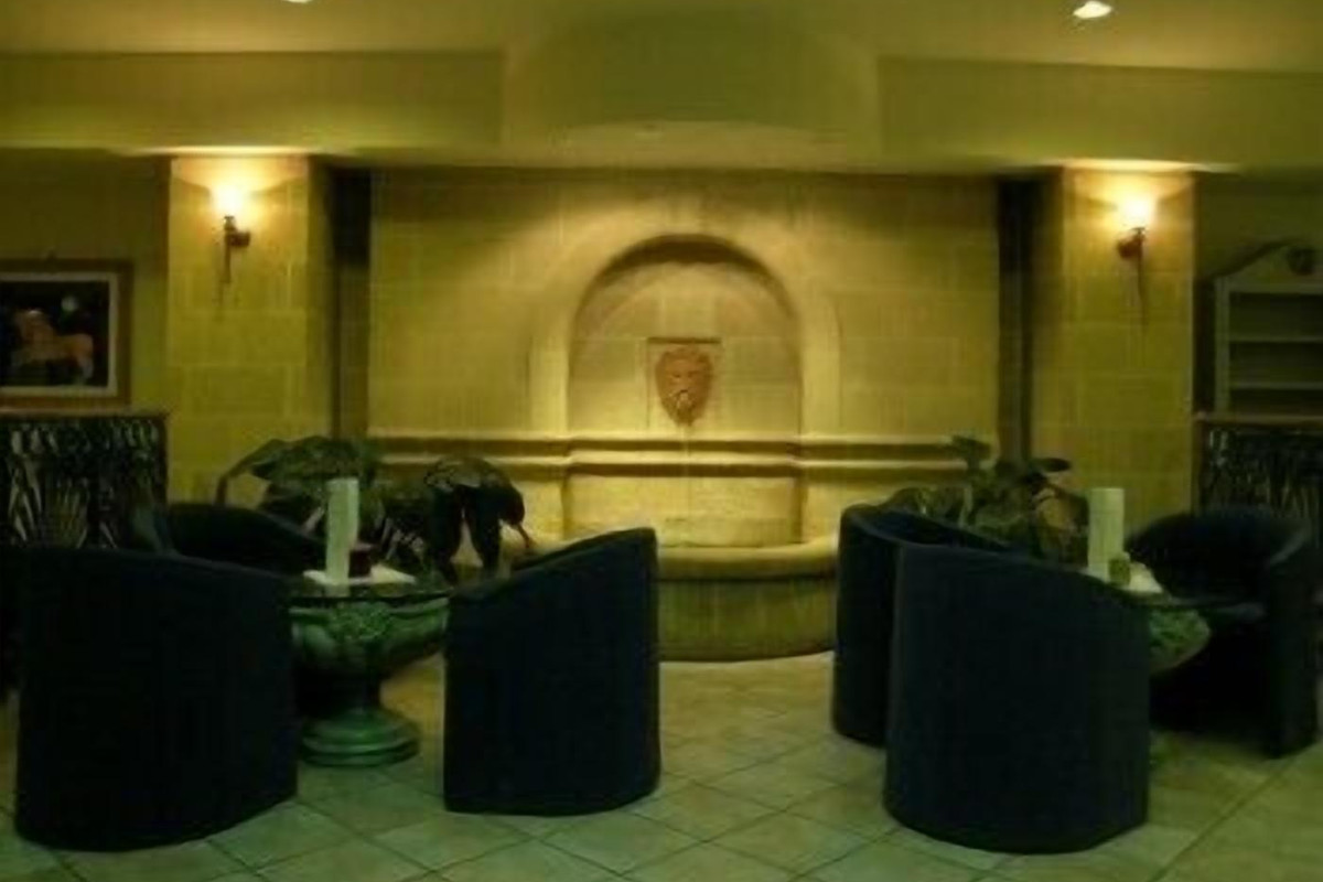 Miceneo Palace Hotel
