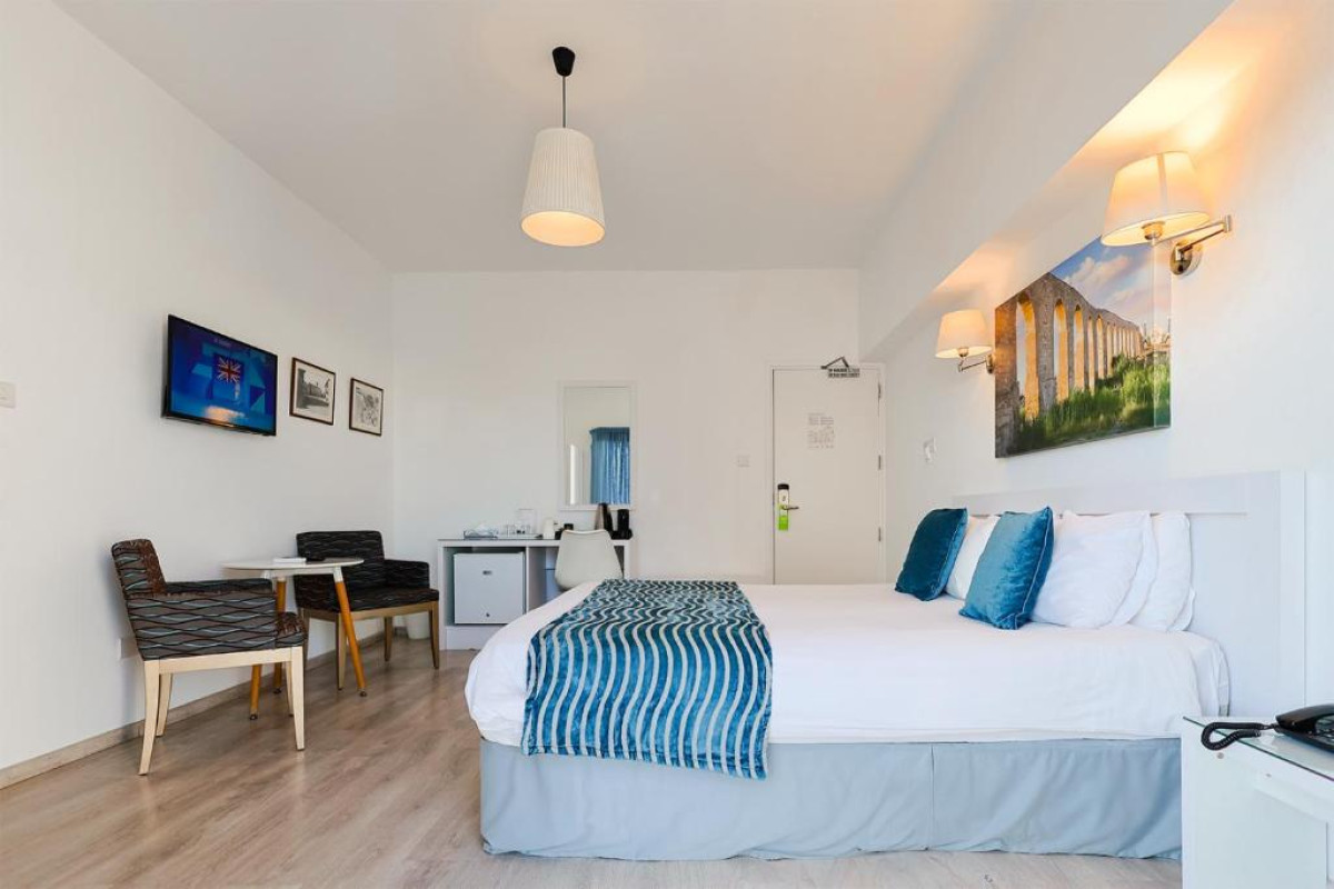 Mikes Kanarium Hotel