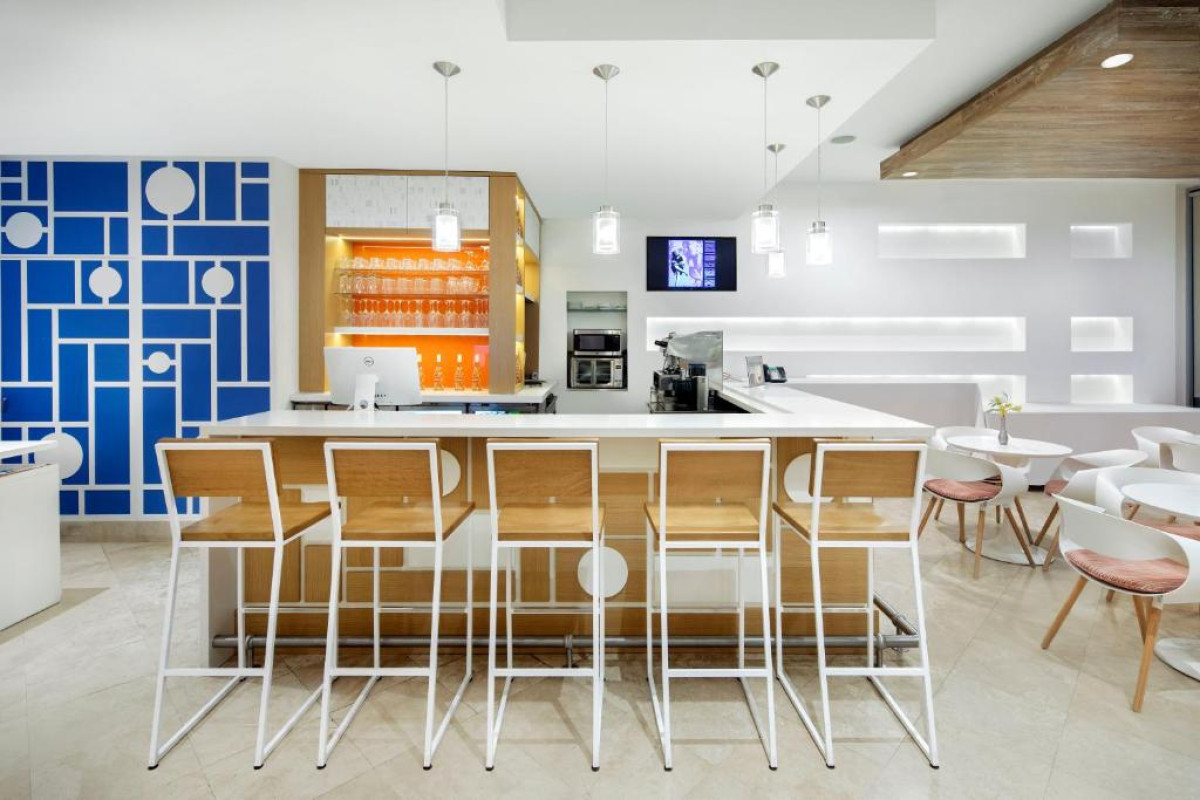 Mimosa Hotel