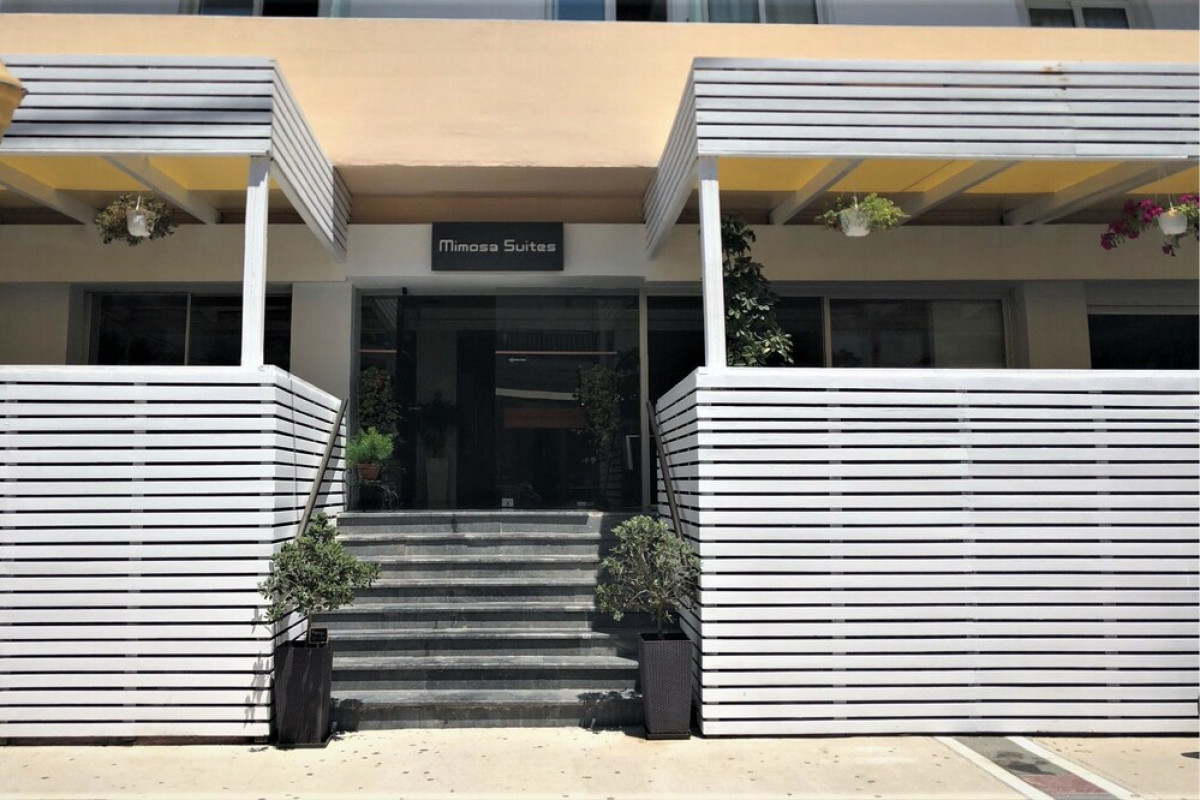 Mimosa Suites