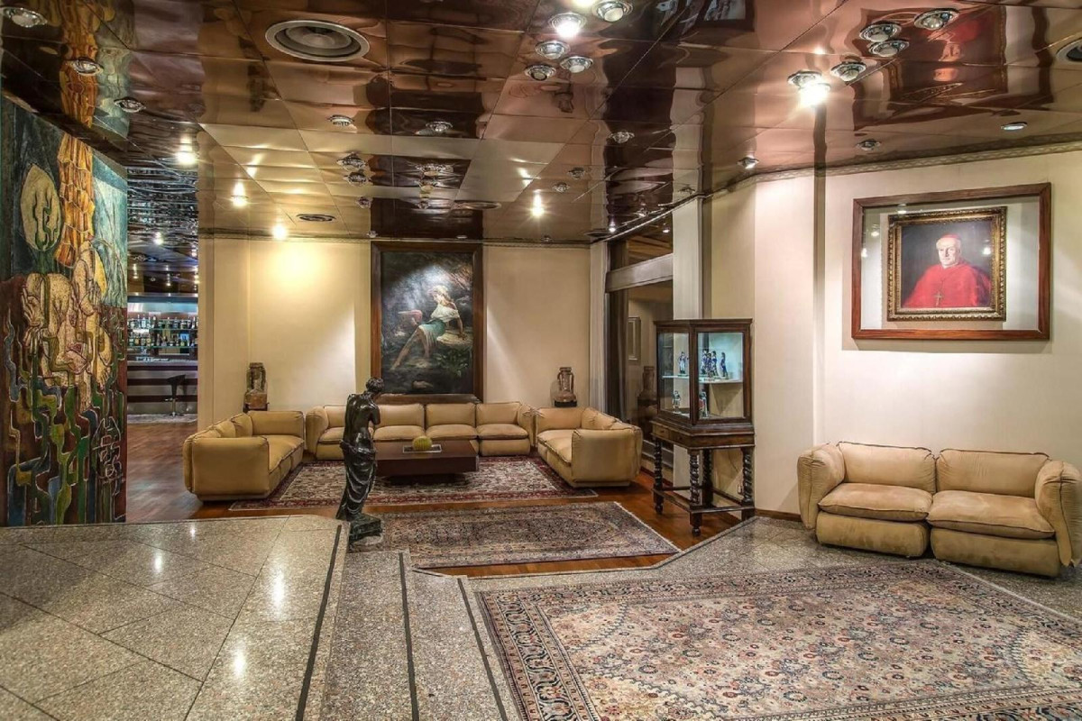 Mini Palace Hotel