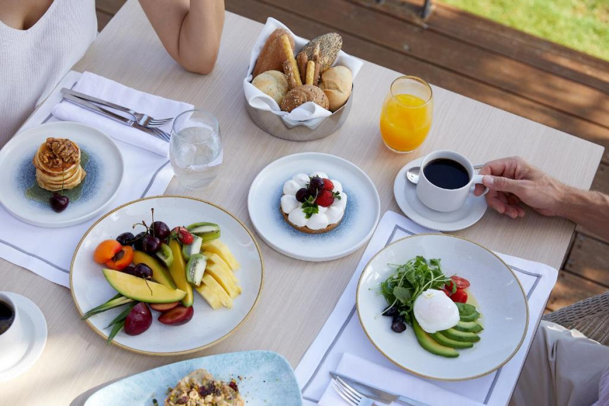 MINOA PALACE RESORT & SPA