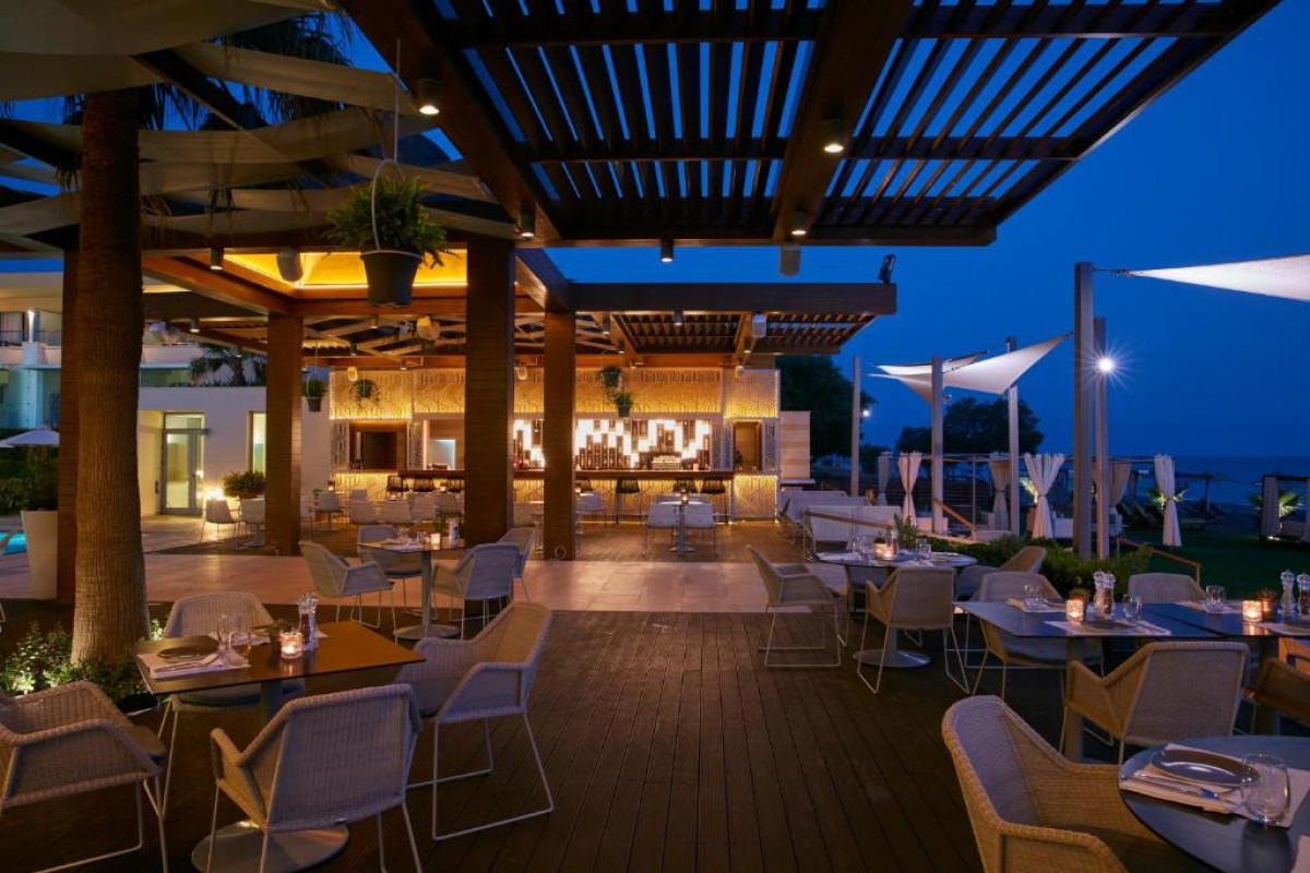 MINOA PALACE RESORT & SPA