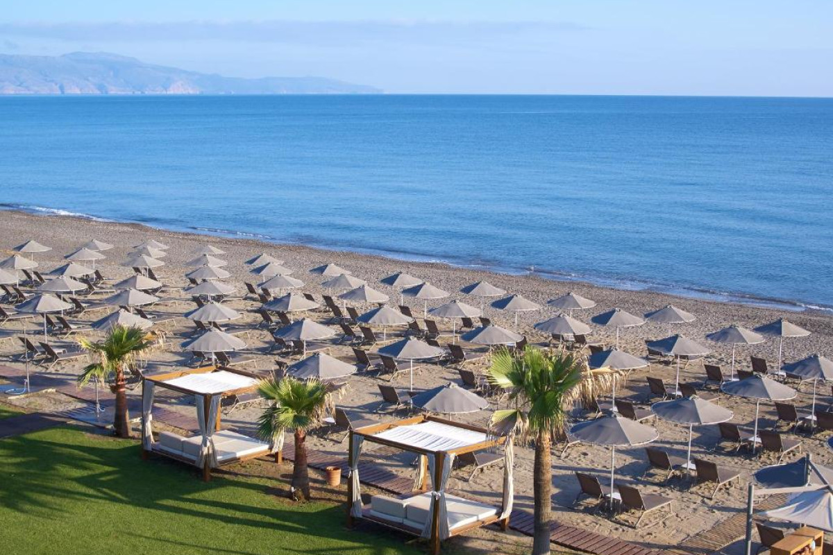 MINOA PALACE RESORT & SPA
