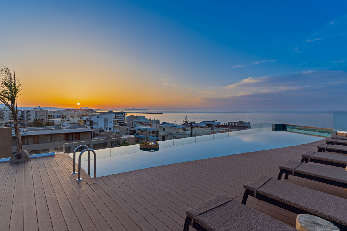 MINOS AMBASSADOR ALL SUITES & SPA Adults only 16+