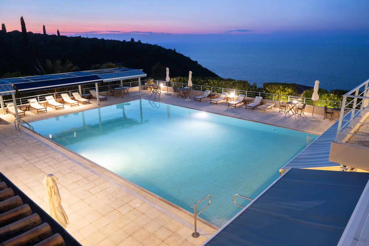 Mira Resort