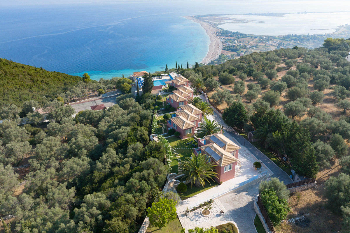 Mira Resort