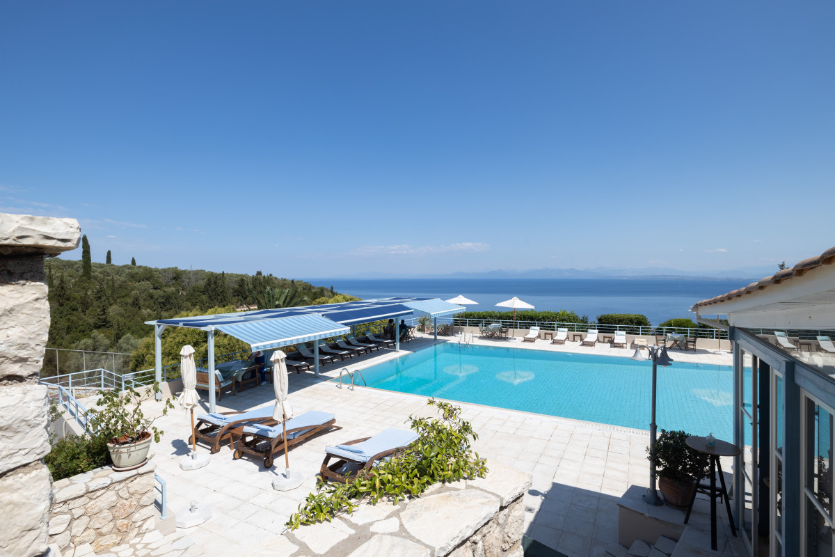 Mira Resort