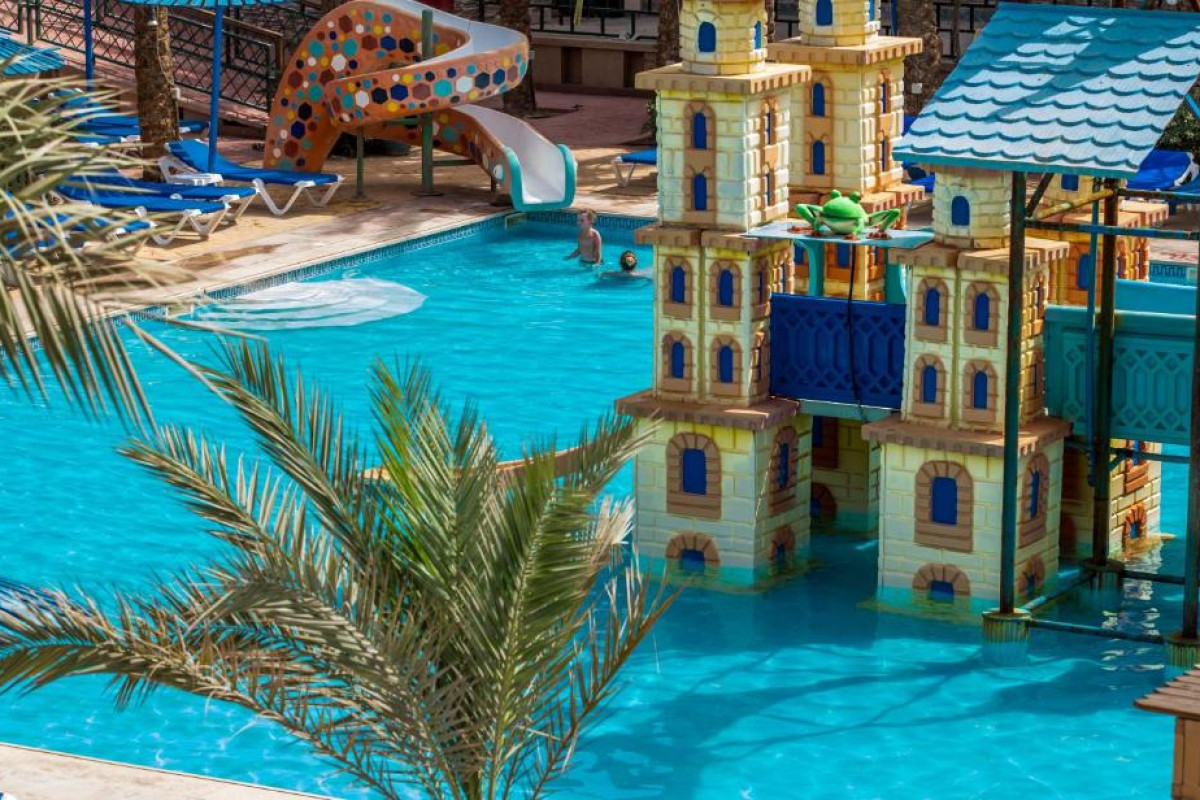 Mirage Bay Resort  Aqua Park****