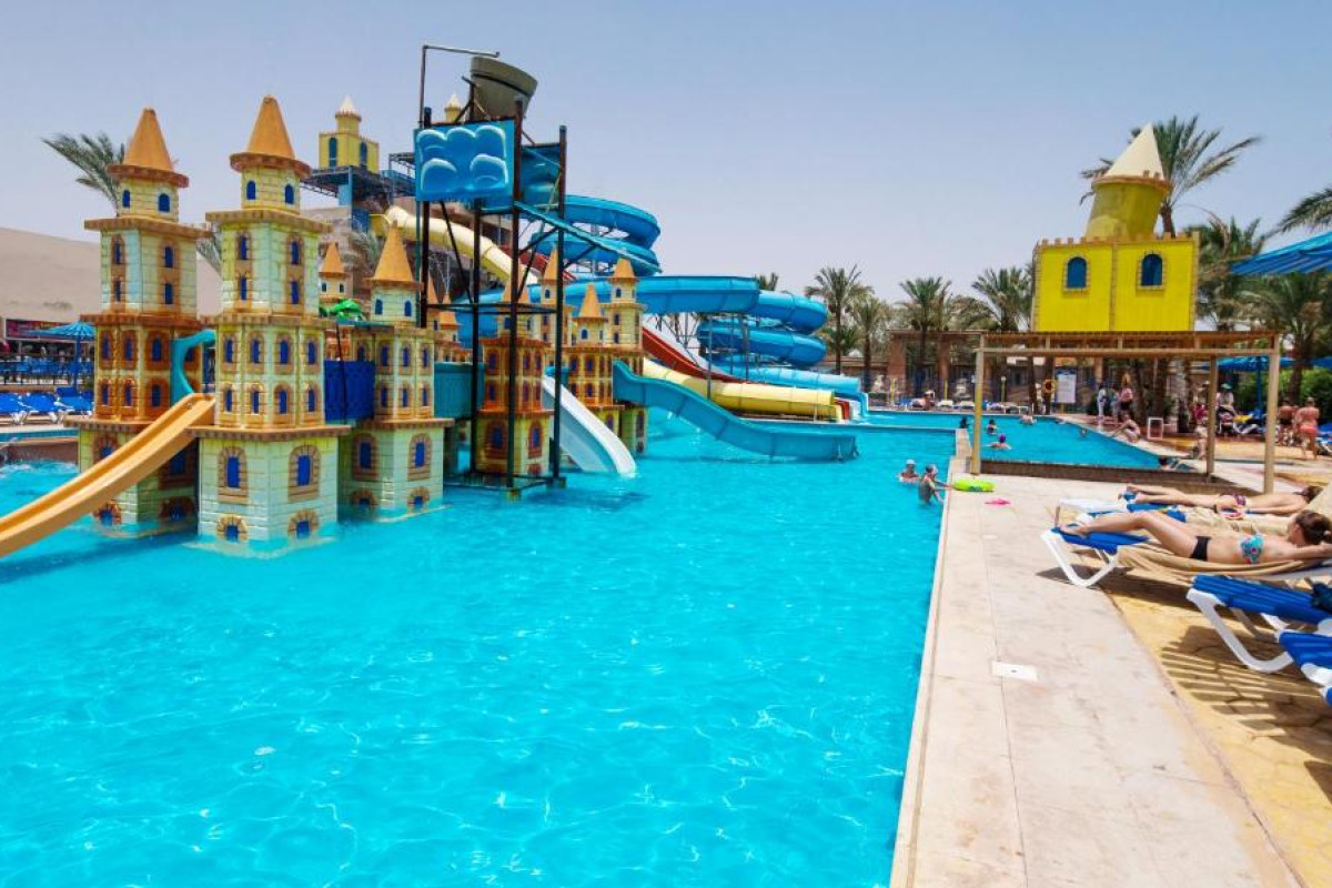Mirage Bay Resort  Aqua Park****