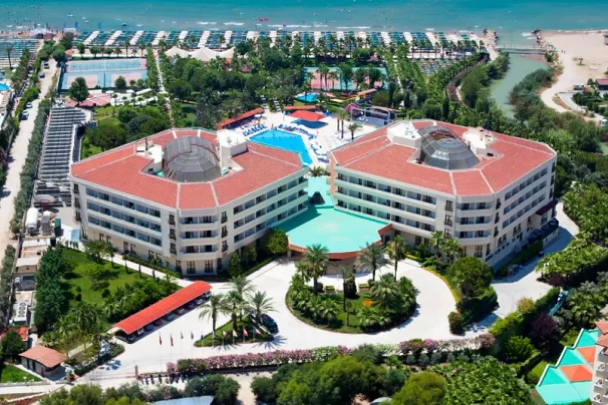 MIRAMARE BEACH HOTEL