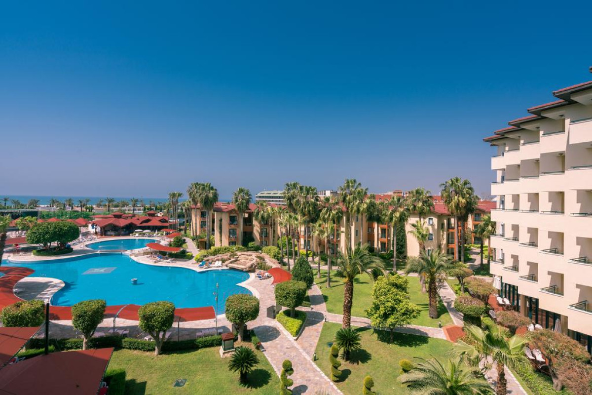 MIRAMARE QUEEN HOTEL