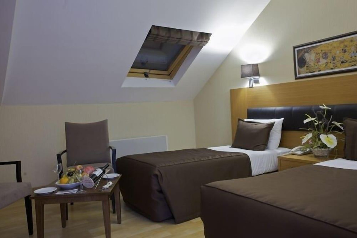 MIRILAYON HOTEL