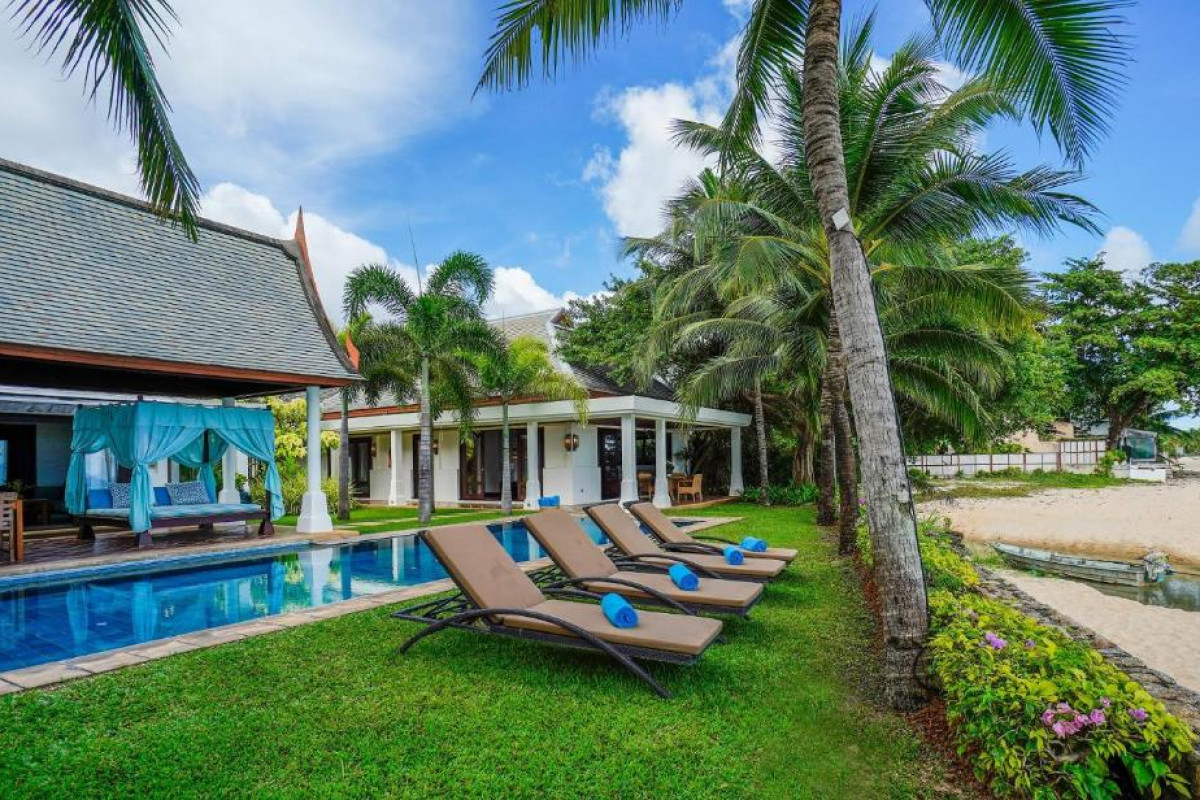 Miskawaan Beachfront Villas
