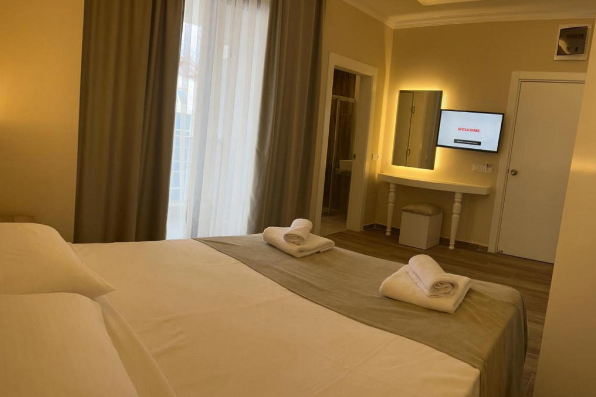 Miss Cleopatra Hotel