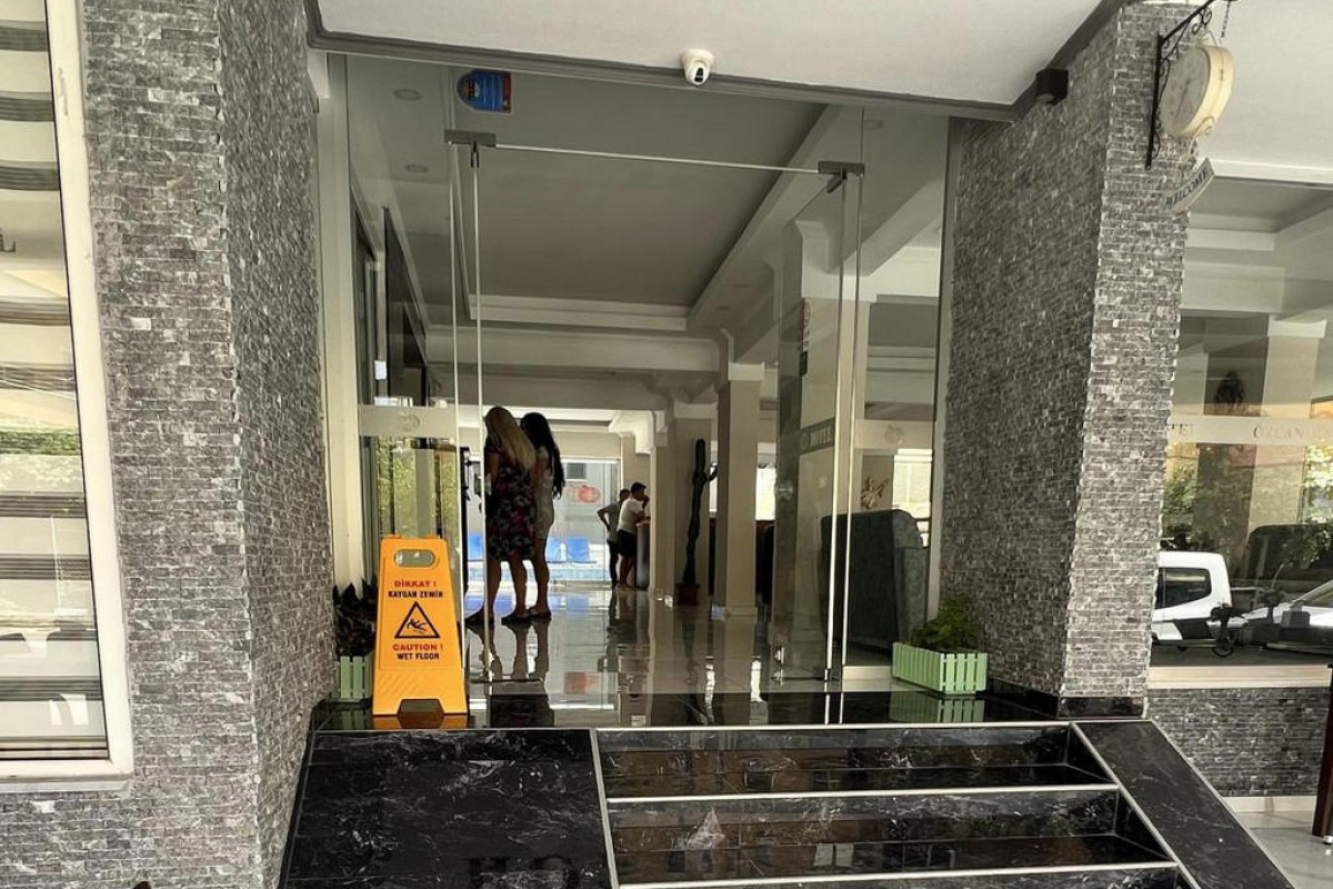 Miss Cleopatra Hotel