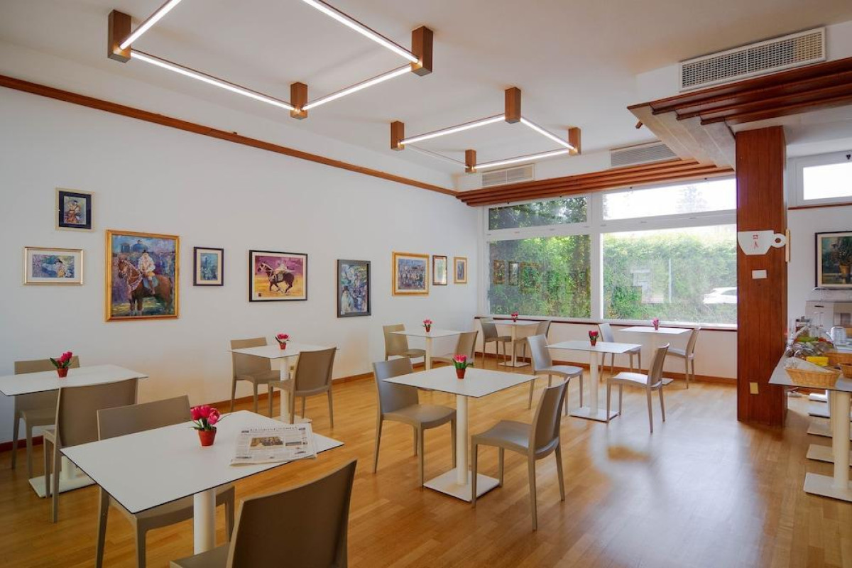 Mistral Hotel