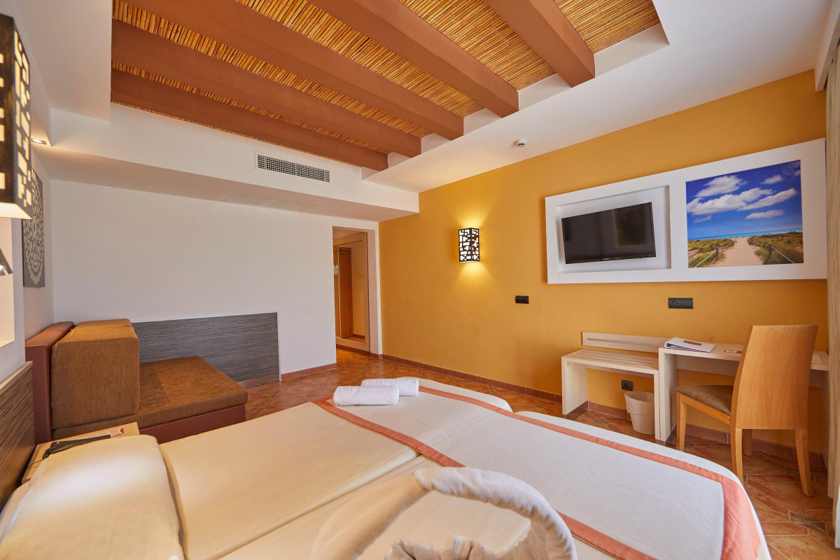 MLL Palma Bay Club Resort