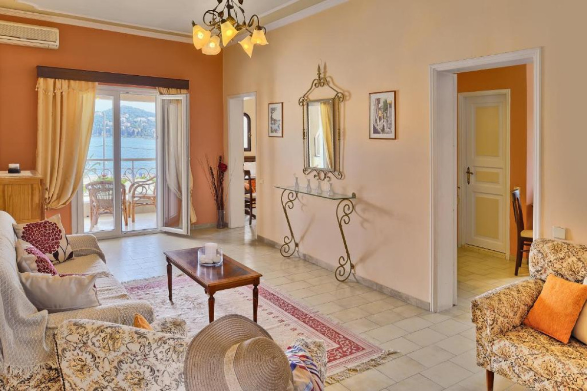 MOLFETTA HOTEL - GOUVIA