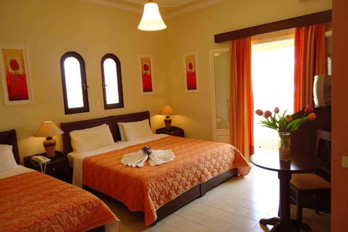 MOLFETTA HOTEL - GOUVIA