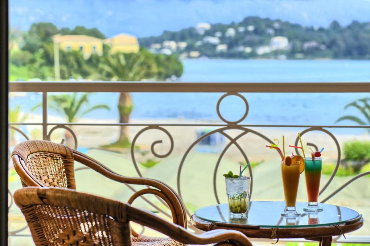 MOLFETTA HOTEL - GOUVIA