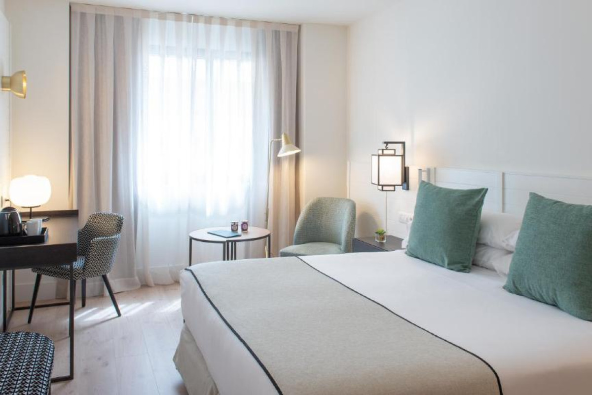 Hotel Catalonia Molina Lario