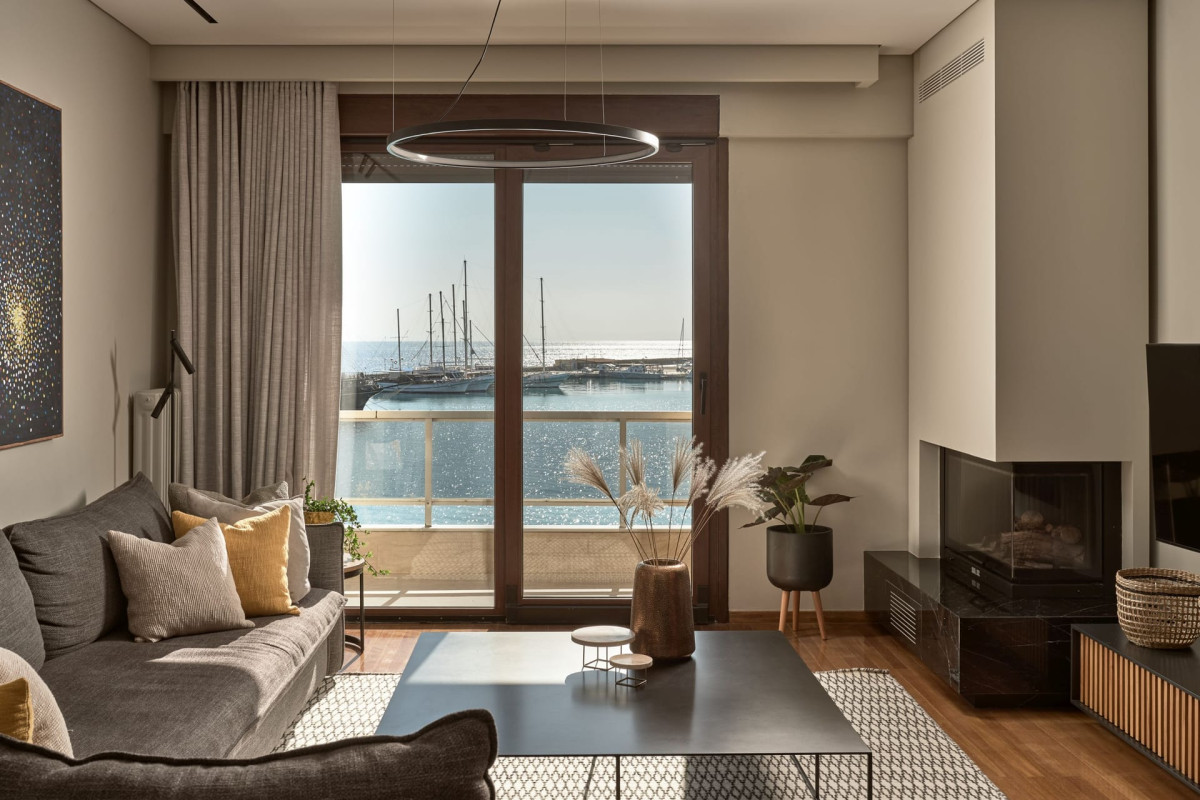 MONOPOLIO WATERFRONT APARTMENT