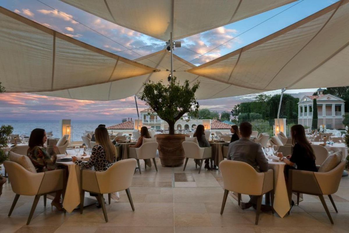 Monte-Carlo Bay Hotel & Resort