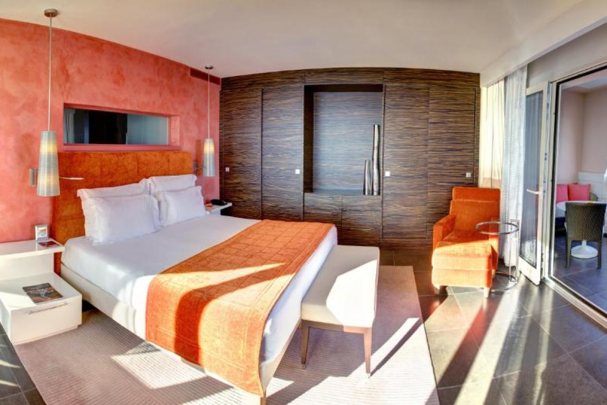 Monte-Carlo Bay Hotel & Resort